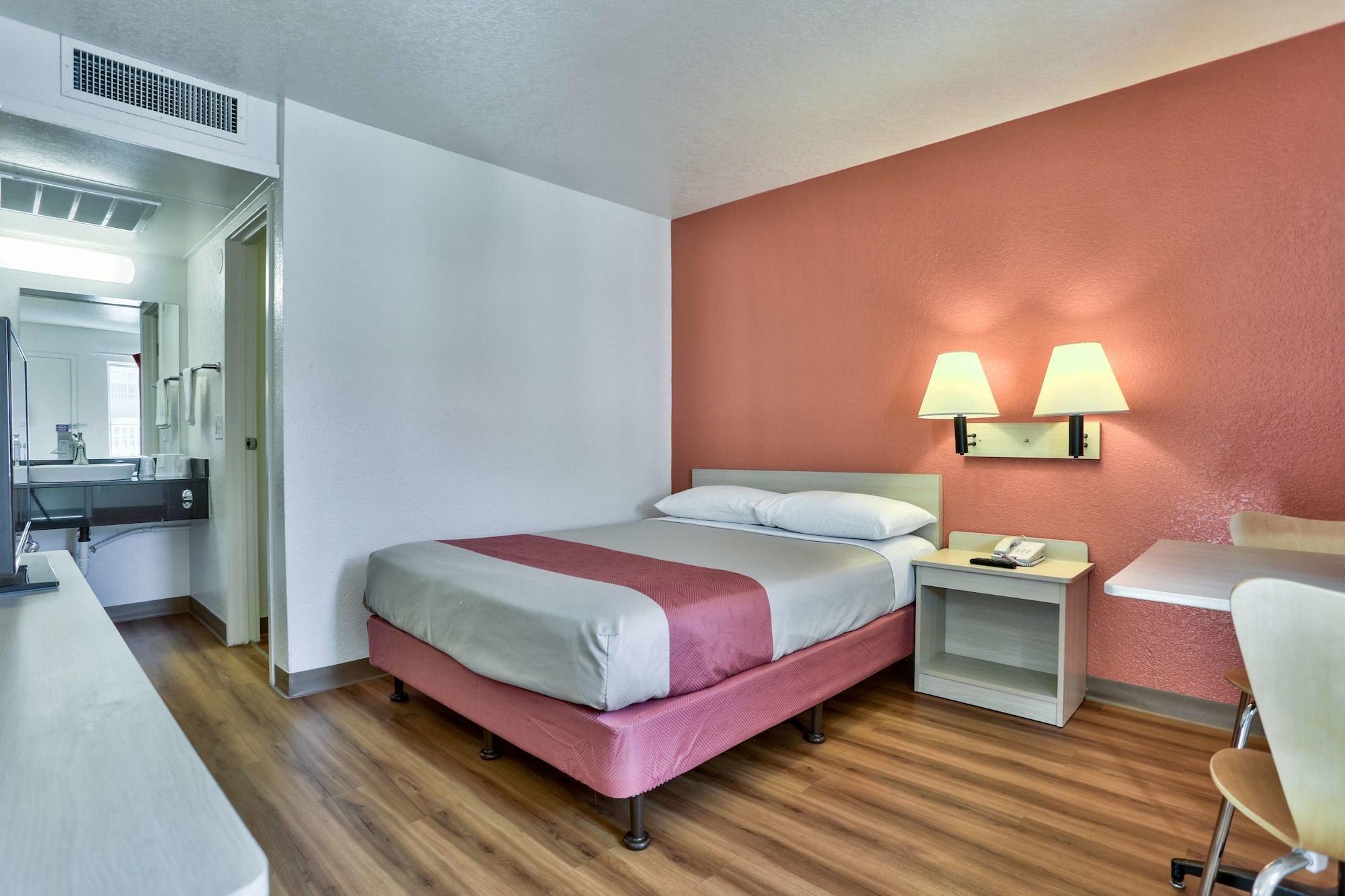 Motel 6-Flagstaff, Az - Butler Zewnętrze zdjęcie