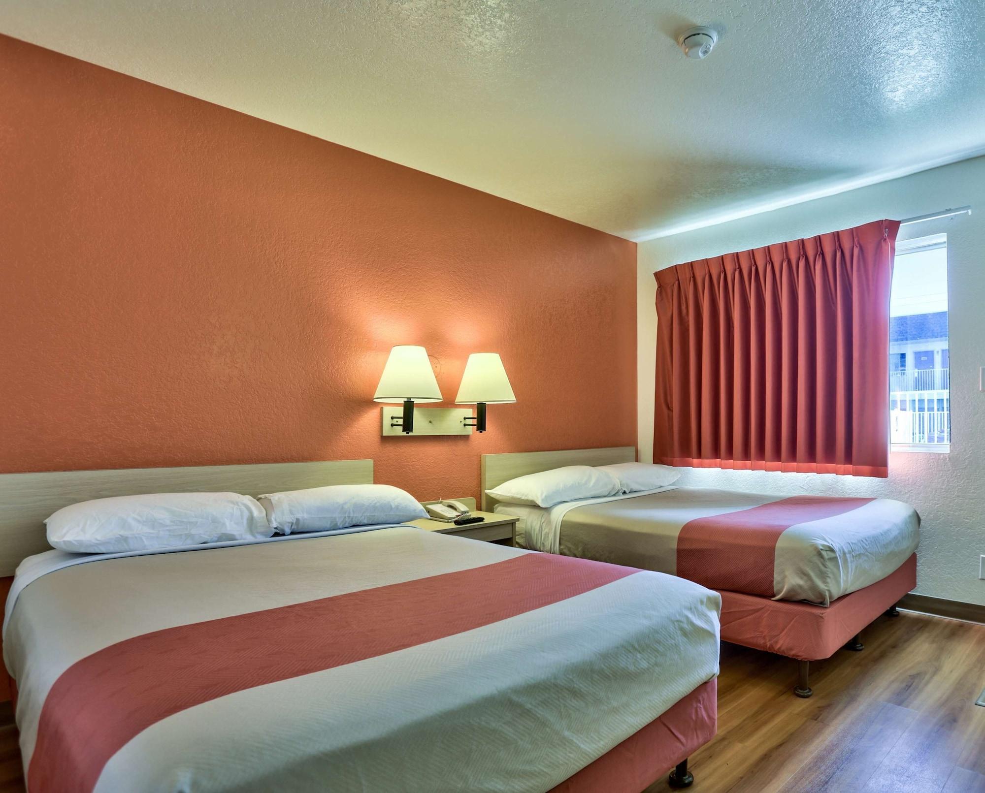 Motel 6-Flagstaff, Az - Butler Zewnętrze zdjęcie